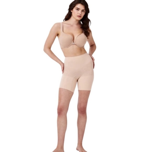 SPANX | Seamless Power Sculpting Mid-Thigh Short (Power Series)Size 1X Soft Nude - Picture 1 of 9